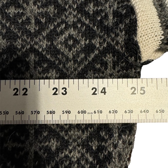 Vintage Mens Black Canyon 100% Wool Sweater Grey Norwegian Style Made In Canada - Picture 5 of 12